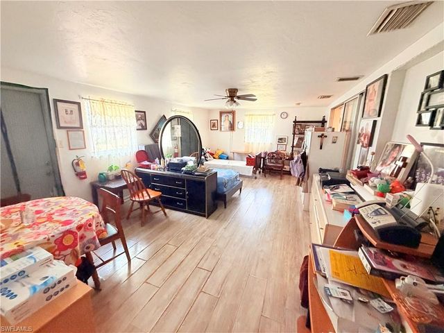 1439 15th ST, Cape Coral, FL 33990