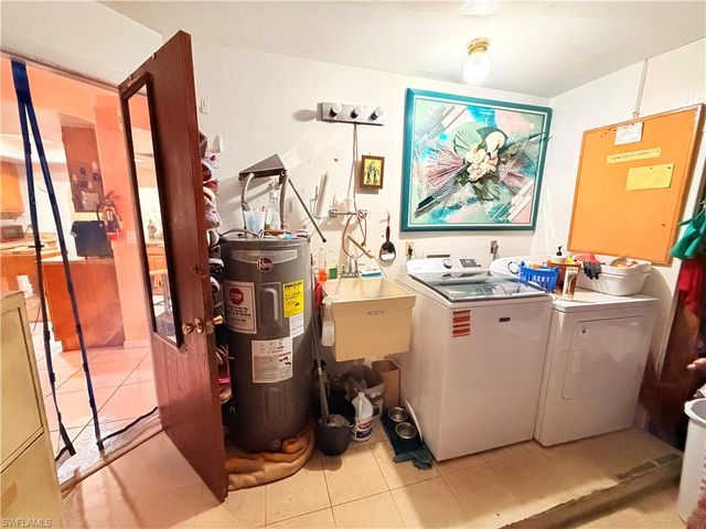 1439 15th ST, Cape Coral, FL 33990