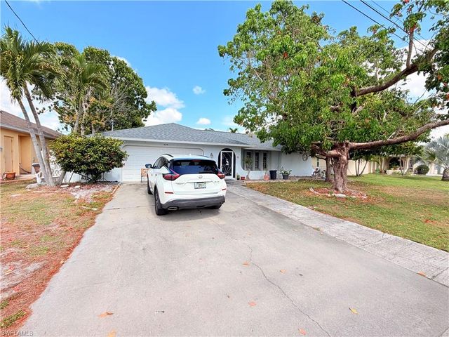 1439 15th ST, Cape Coral, FL 33990