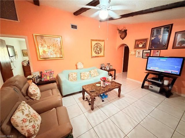 1439 15th ST, Cape Coral, FL 33990