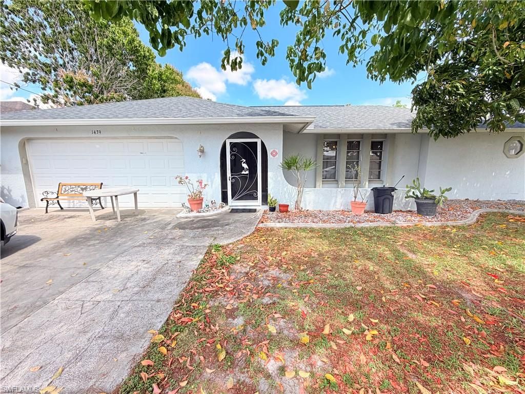 1439 15th ST, Cape Coral, FL 33990