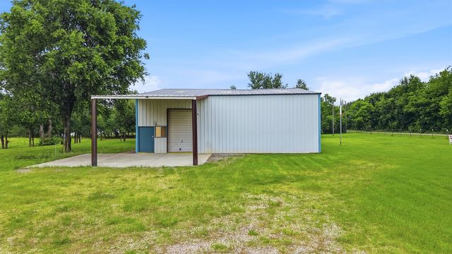 2700 Randell Lake Road, Denison, TX 75020
