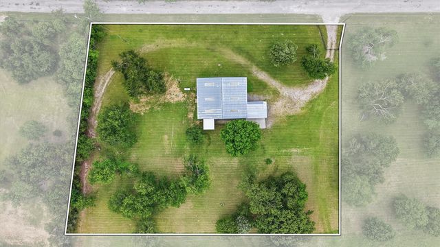 2700 Randell Lake Road, Denison, TX 75020