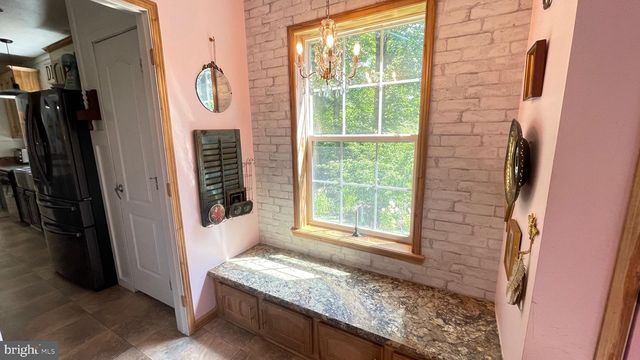 67 FOXHILL RD, Quakertown, PA 18951