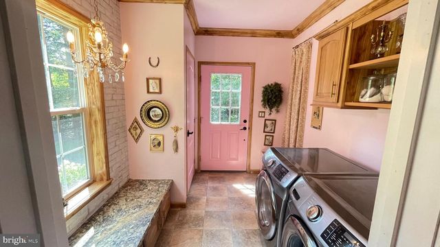 67 FOXHILL RD, Quakertown, PA 18951