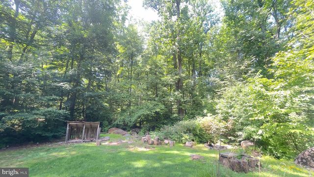 67 FOXHILL RD, Quakertown, PA 18951