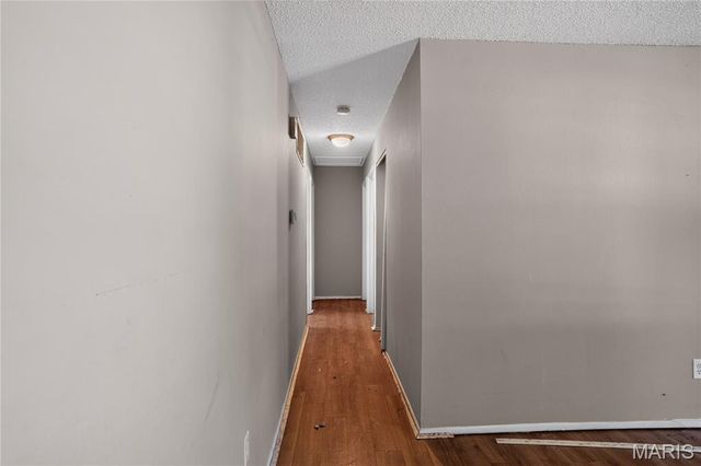 2371 Farflung Drive, Florissant, MO 63031