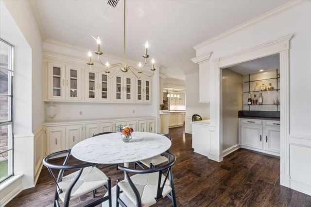 5423 Graystone Lane, Houston, TX 77069