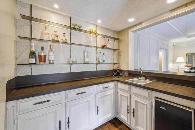 5423 Graystone Lane, Houston, TX 77069