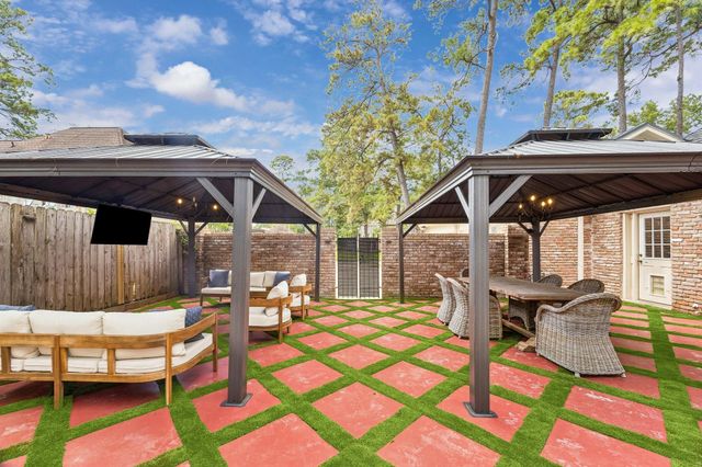 5423 Graystone Lane, Houston, TX 77069