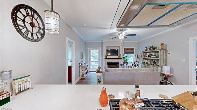 101 Chimney Court, Jamestown, NC 27282