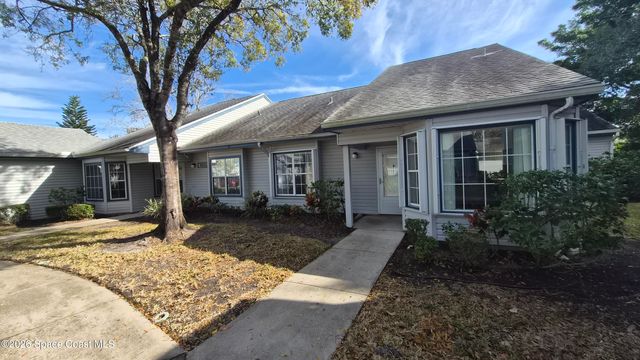 4948 Lake Waterford Way W 203-2, Melbourne, FL 32901