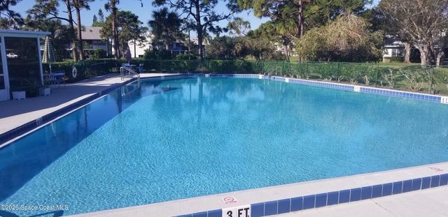 4948 Lake Waterford Way W 203-2, Melbourne, FL 32901