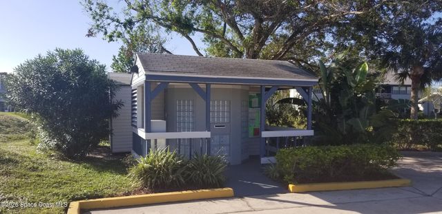 4948 Lake Waterford Way W 203-2, Melbourne, FL 32901