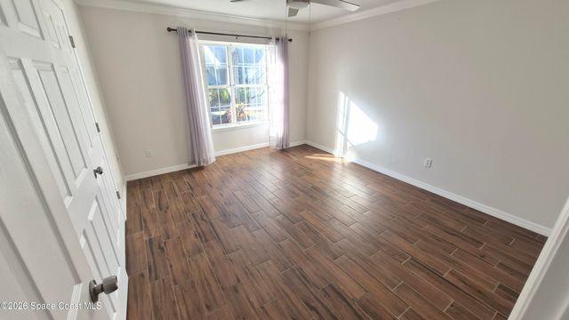 4948 Lake Waterford Way W 203-2, Melbourne, FL 32901