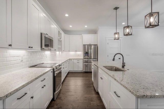 5813 N 18TH STREET, Tampa, FL 33610