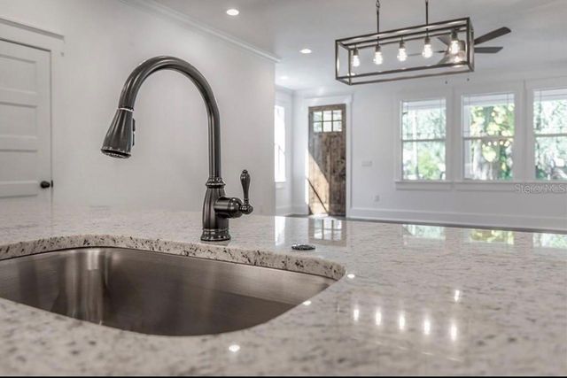 5813 N 18TH STREET, Tampa, FL 33610