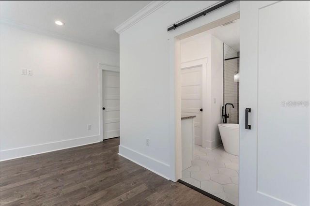 5813 N 18TH STREET, Tampa, FL 33610