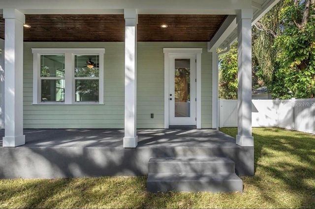 5813 N 18TH STREET, Tampa, FL 33610