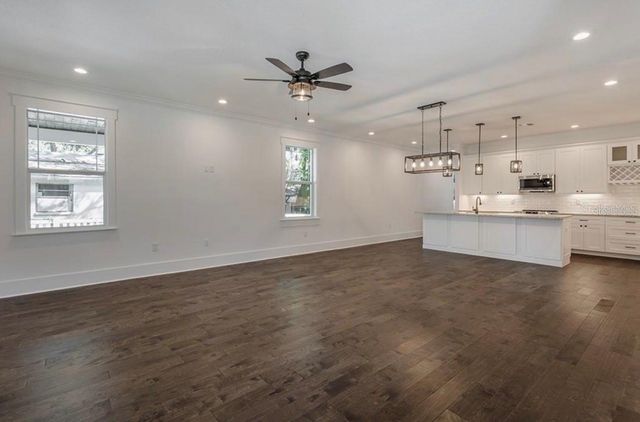 5813 N 18TH STREET, Tampa, FL 33610