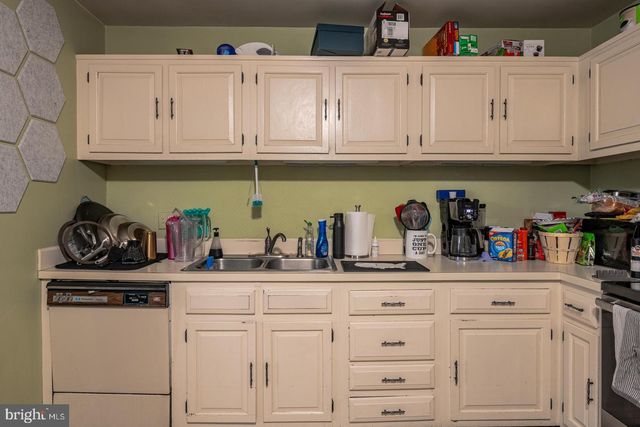 16-C FAIRWAY RD, Reading, PA 19607