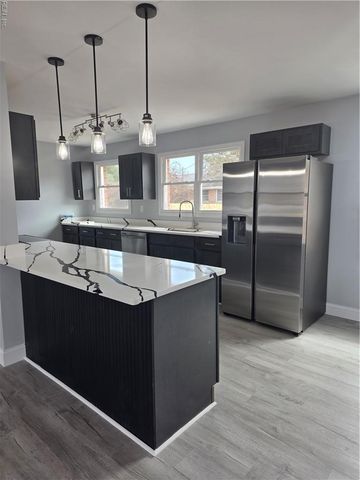 922 11th ST, Newport News, VA 23607