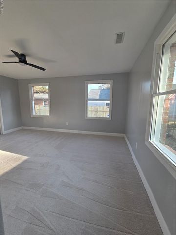 922 11th ST, Newport News, VA 23607