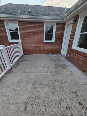 922 11th ST, Newport News, VA 23607