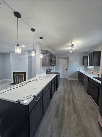 922 11th ST, Newport News, VA 23607