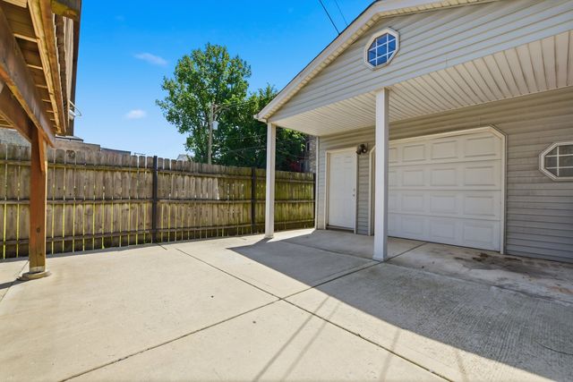 3139 W Washington Boulevard, Chicago, IL 60612