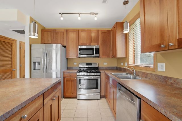 3139 W Washington Boulevard, Chicago, IL 60612