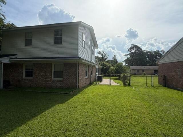 136 Blossom Street, Goose Creek, SC 29445
