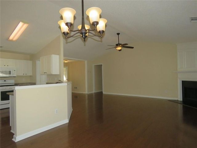 301 Park Forest NW Court, Kennesaw, GA 30144