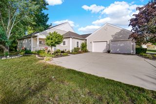 9220 Norris Drive, Hobart, IN 46342