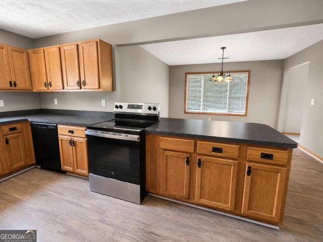 9651 W Union Hill Road, Villa Rica, GA 30180