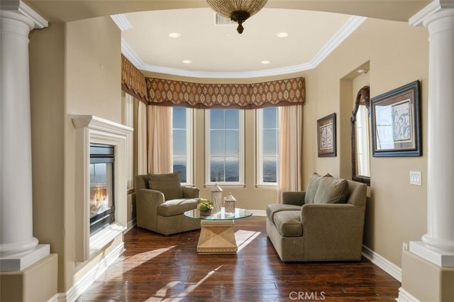 1159 S Pointe Premier, Anaheim Hills, CA 92807