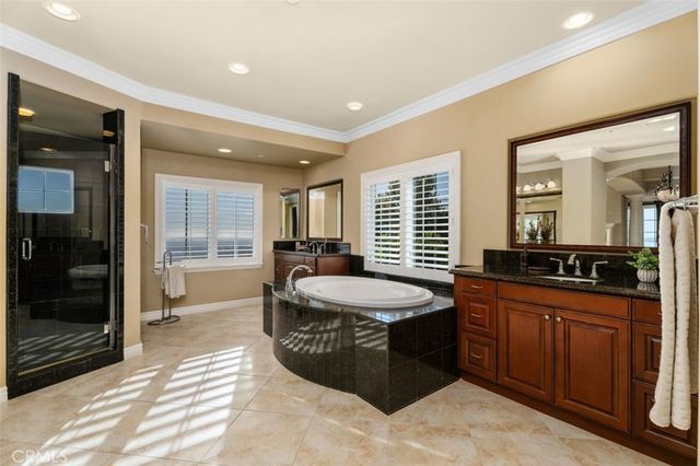 1159 S Pointe Premier, Anaheim Hills, CA 92807