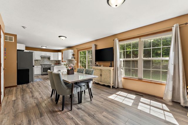 3021 Blue Grouse Street, Valparaiso, IN 46383
