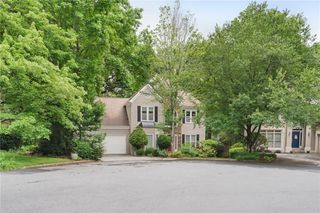 2652 Willow Cove, Decatur, GA 30033
