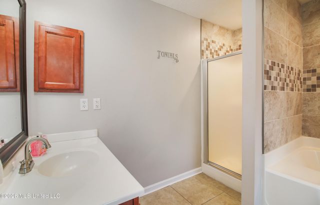 15054 Greenwell Circle, Biloxi, MS 39532