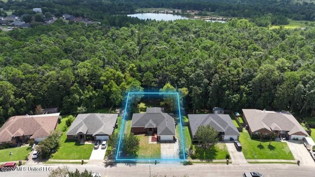 15054 Greenwell Circle, Biloxi, MS 39532