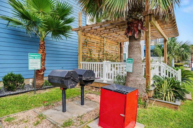 3506 Cove View Boulevard 306, Galveston, TX 77554