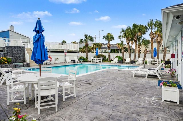 3506 Cove View Boulevard 306, Galveston, TX 77554