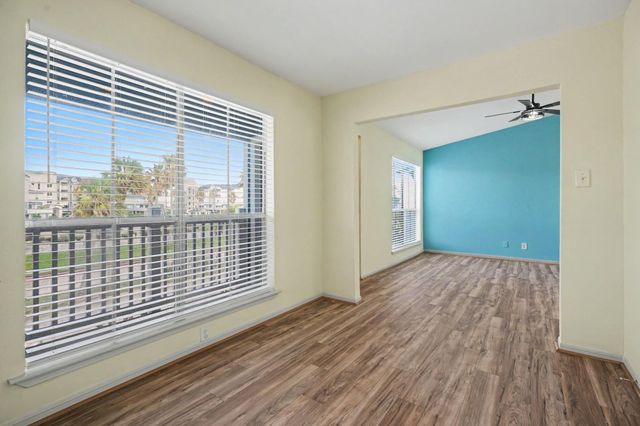 3506 Cove View Boulevard 306, Galveston, TX 77554