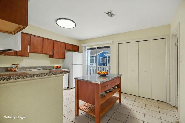 3506 Cove View Boulevard 306, Galveston, TX 77554