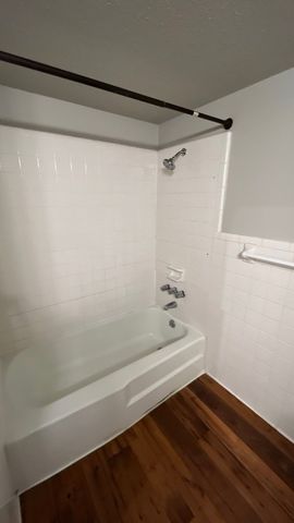 114 Meadow View Drive, Cleburne, TX 76033