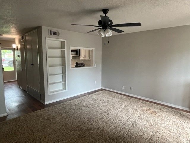 114 Meadow View Drive, Cleburne, TX 76033