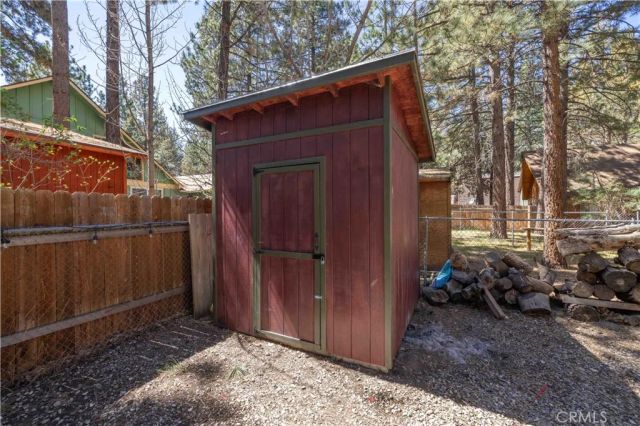 726 Maltby Boulevard, Big Bear City, CA 92314