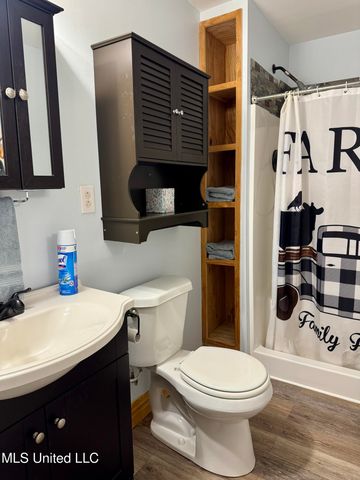 121 Hensley Road, Natchez, MS 39120