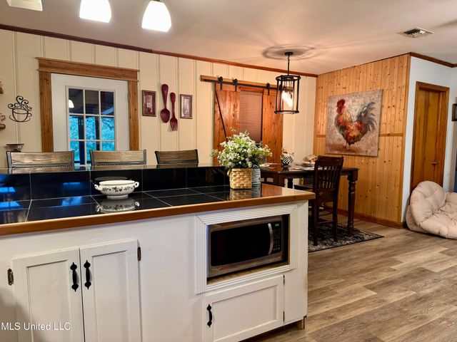 121 Hensley Road, Natchez, MS 39120